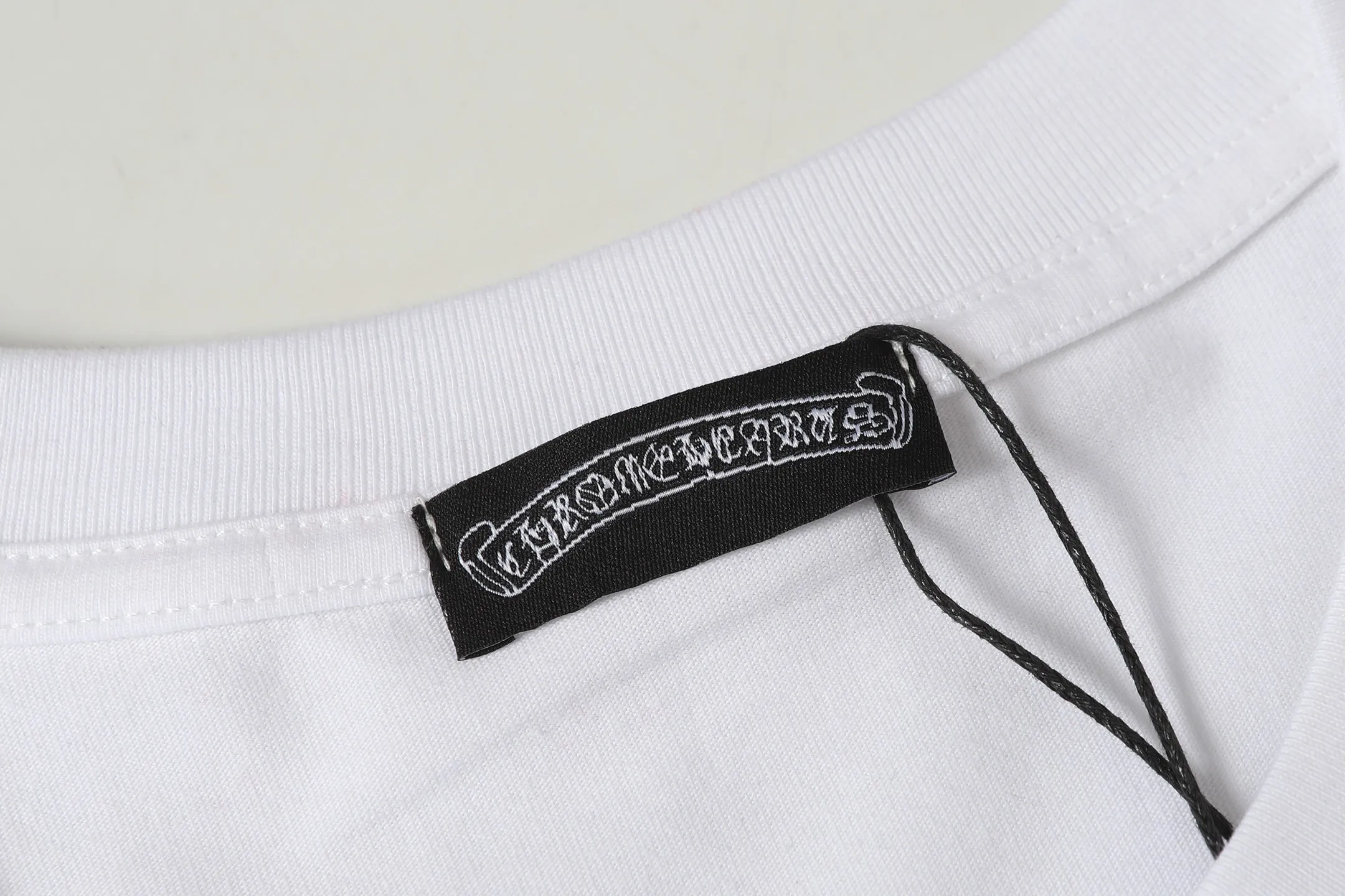 P150 -Chrome Hearts/Chrome Hearts cross letter printed short-sleeved T-shirt -High weight, high density and high quality. The wool is soft, delicate and skin-friendly. It feels soft and silky. It has excellent warmth and skin-friendly properties.